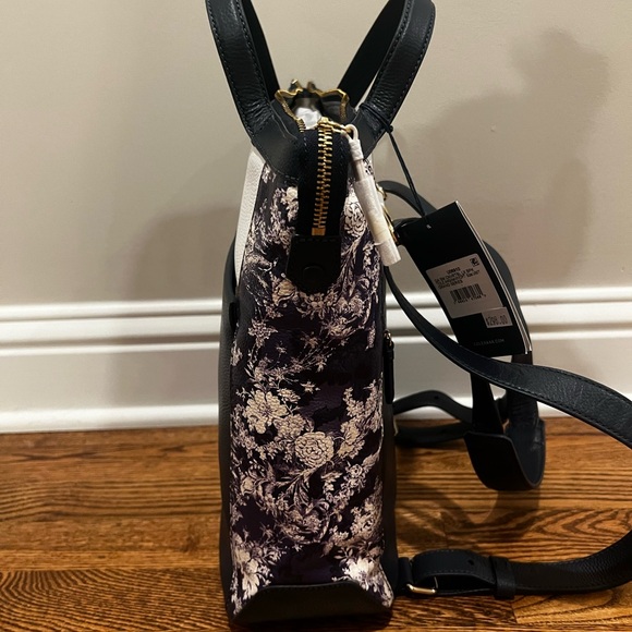 osprey aether 70l backpack Osprey Aether Pro 70 - Key Specs & Deals (2026)